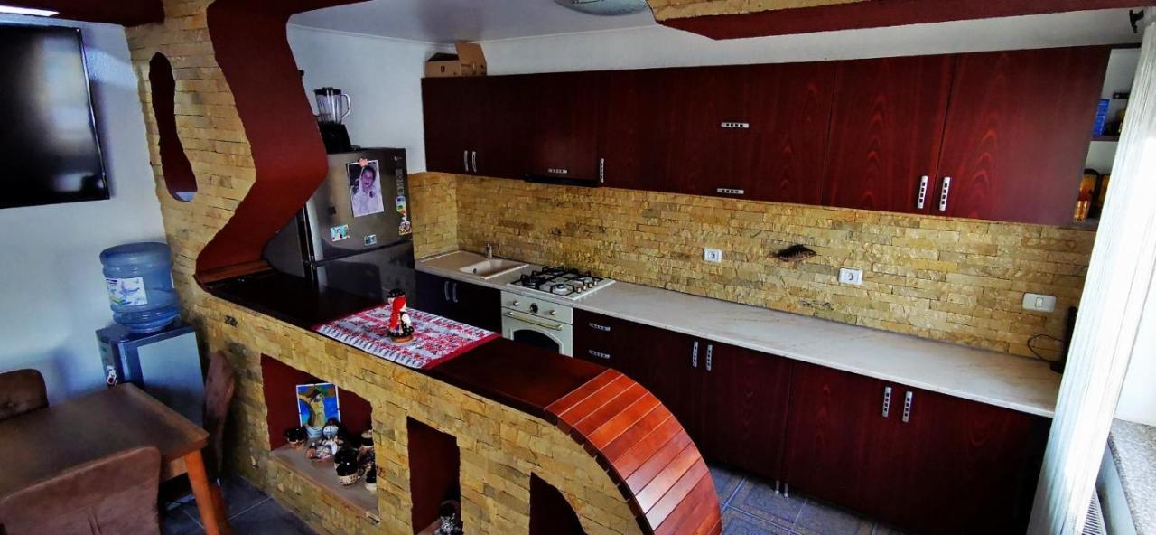Casa De Vacanta Dalia Si Crina Babadag Экстерьер фото